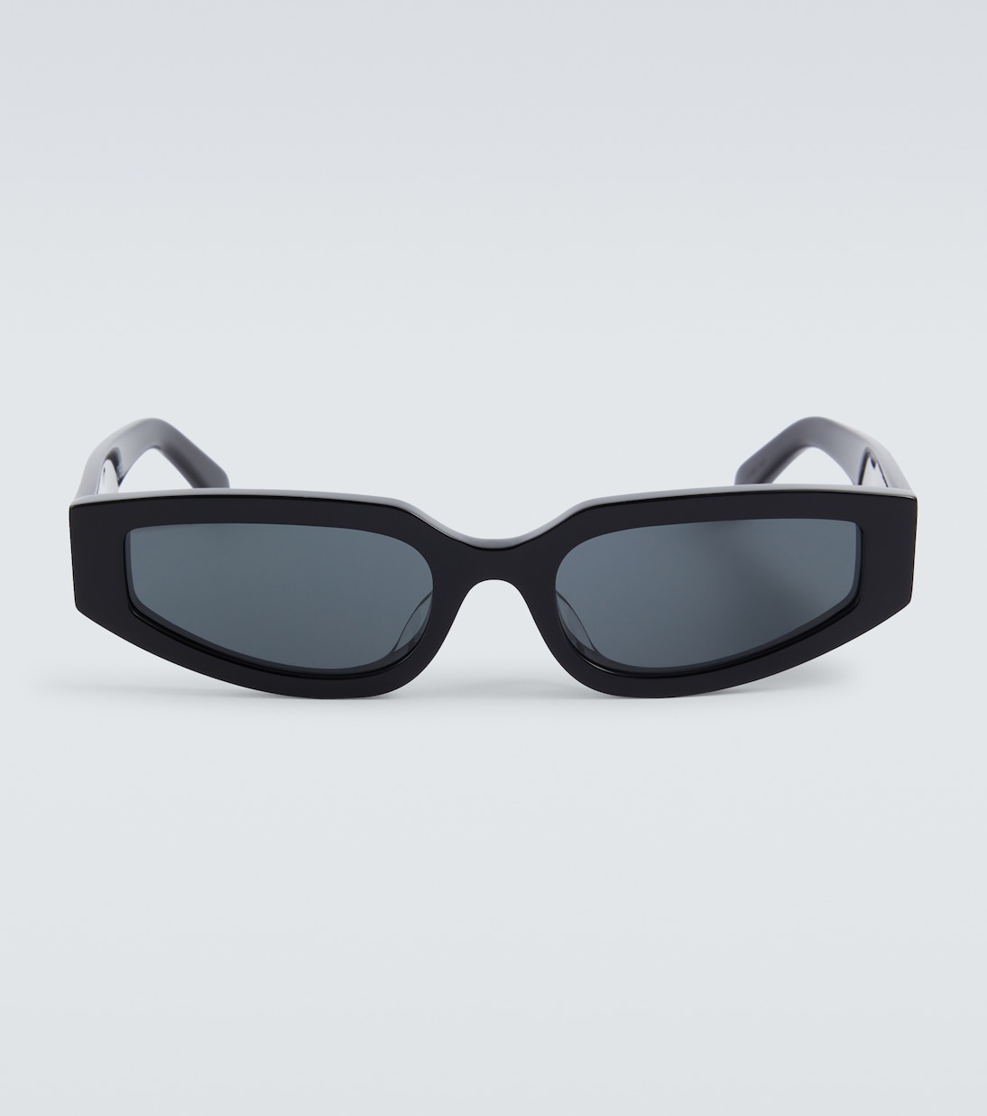 Солнцезащитные очки triomphe в кошачьем глазу Celine Eyewear, черный фотографии