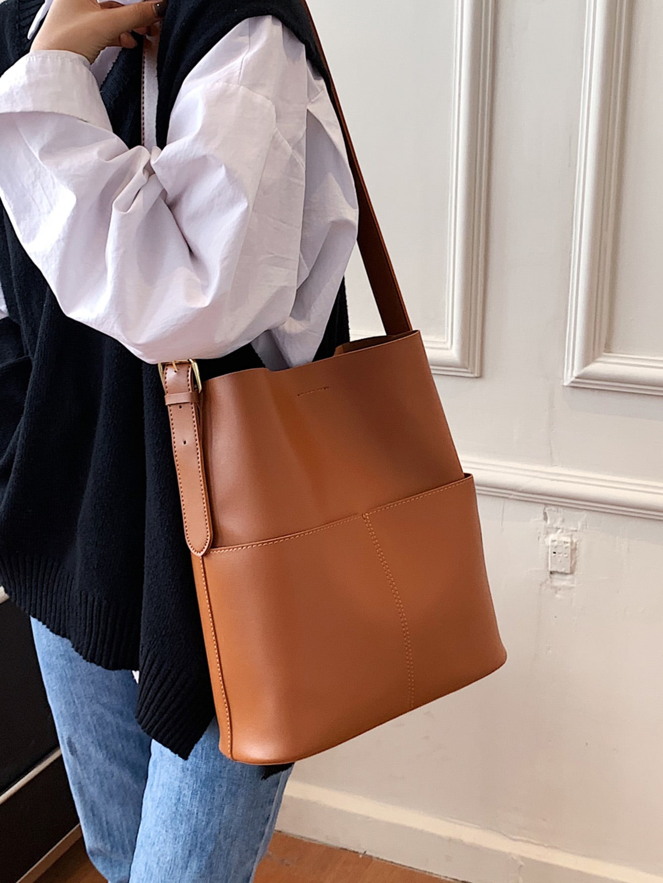 цена Легкая деловая повседневная минималистичная квадратная сумка с регулируемым ремешком для девочек-подростков, коричневый