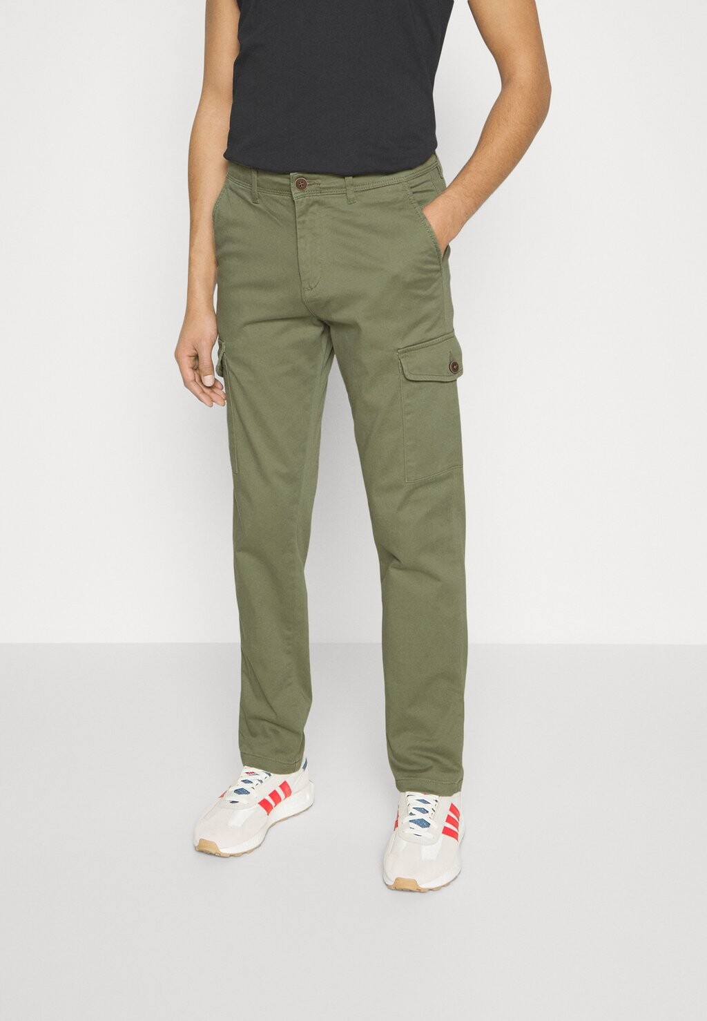

Брюки карго JPSTOLLIE JJBOWIE Jack & Jones, темно-зеленый лишайник