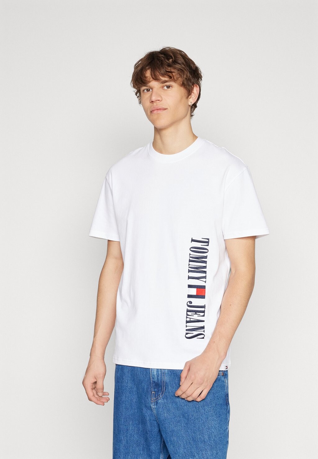 

Футболка с принтом ARCHIVE TEE Tommy Jeans, белый