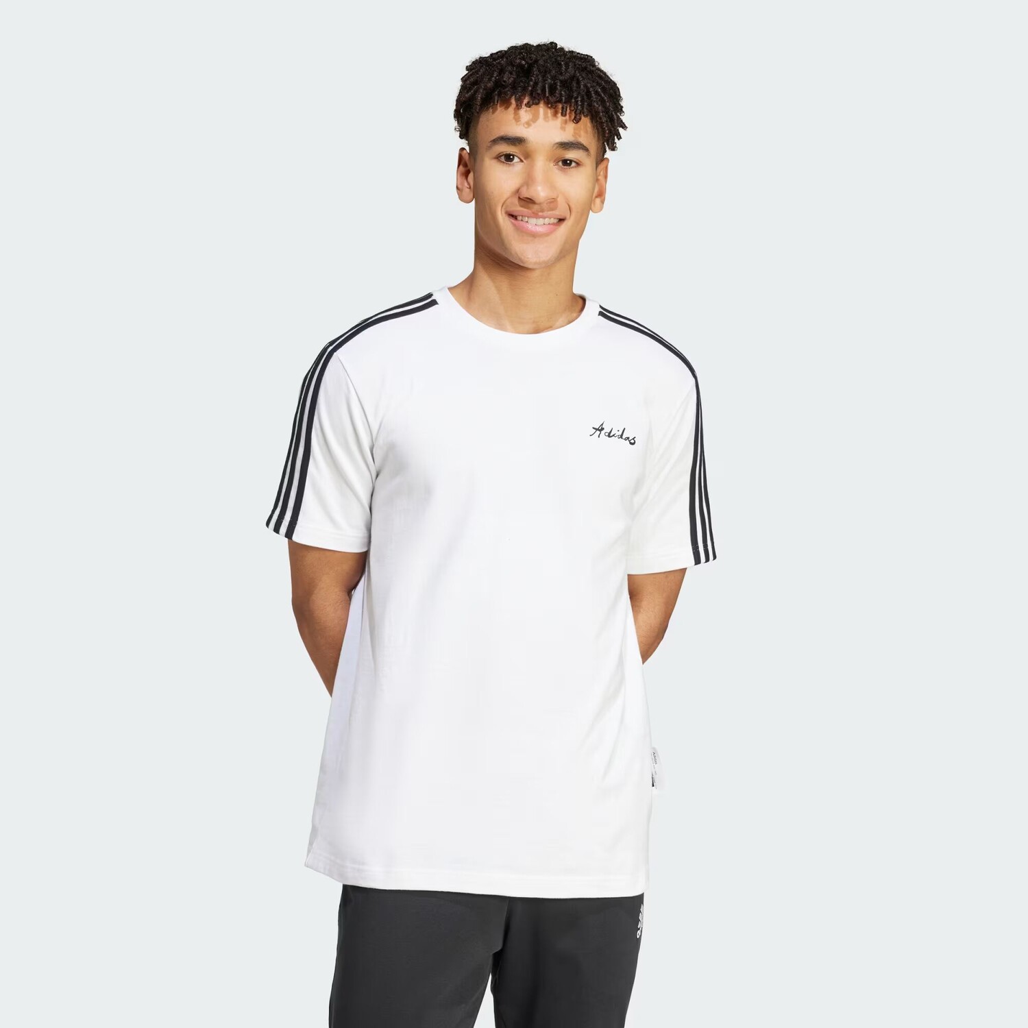 

Галерея Футболка с графическим рисунком Adidas, цвет White