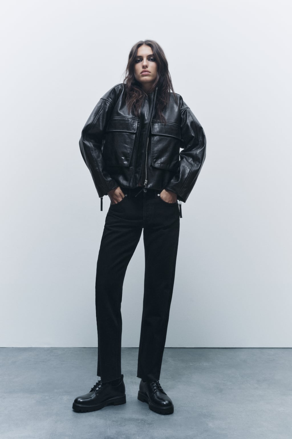 

Прямые джинсы со средней посадкой Zw Collection ZARA, черный