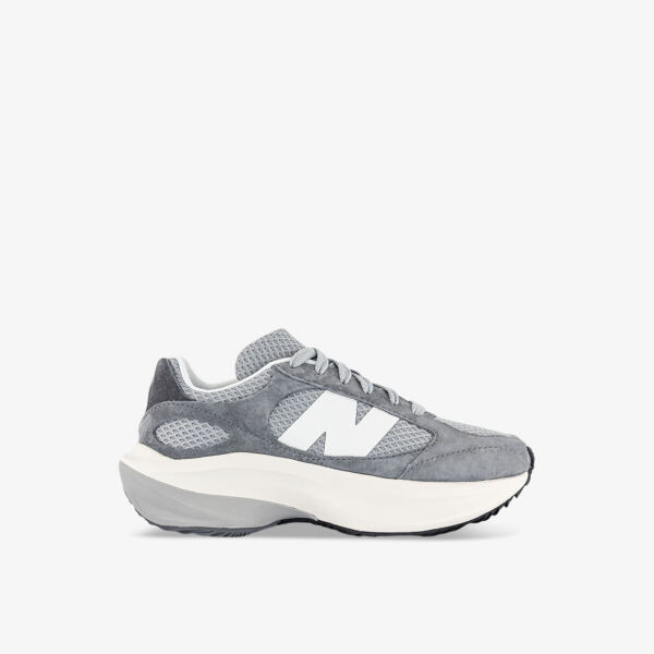 

Низкие кроссовки из замши и сетки с вышитым логотипом WRPD New Balance, серый