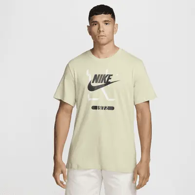 

Футболка Nike Sportswear, цвет Olive Aura