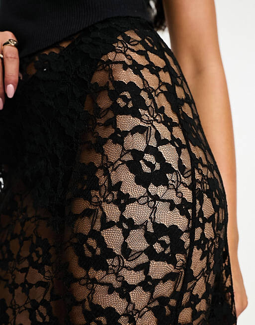 

Черная кружевная юбка макси диагонального кроя ASOS DESIGN