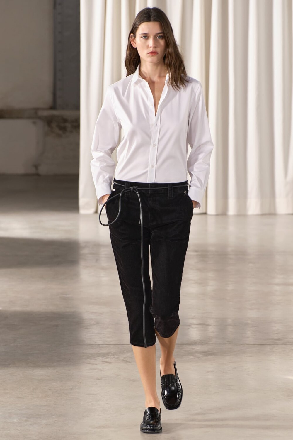

Рубашка из поплина, которую легко гладить ZARA, белый