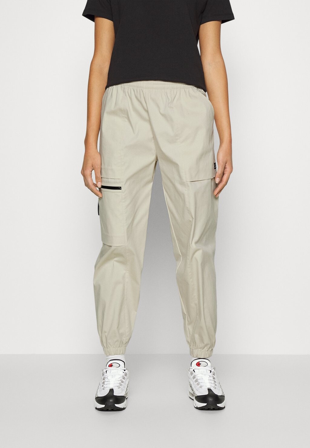 

Брюки карго New Balance
