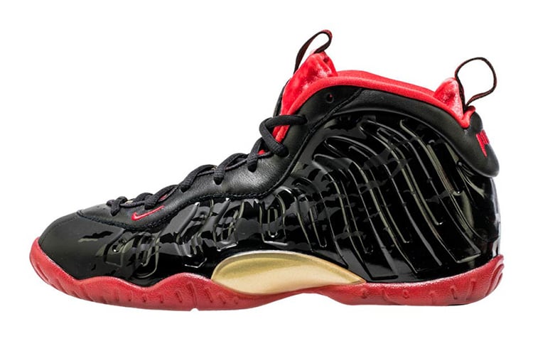 

Air Nike Foamposite One Dracula (GS)