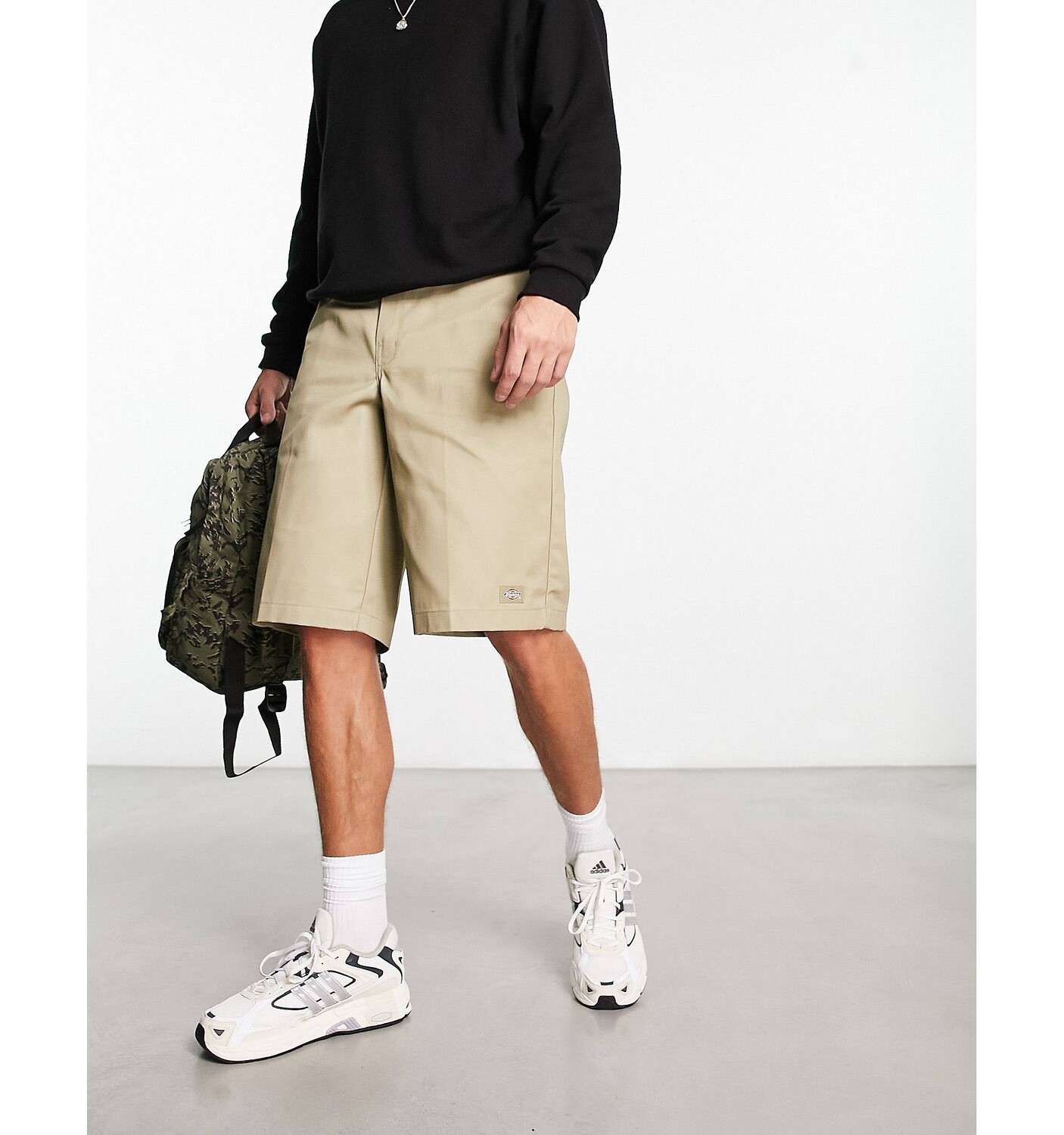 

13-дюймовые приталенные шорты цвета хаки Dickies