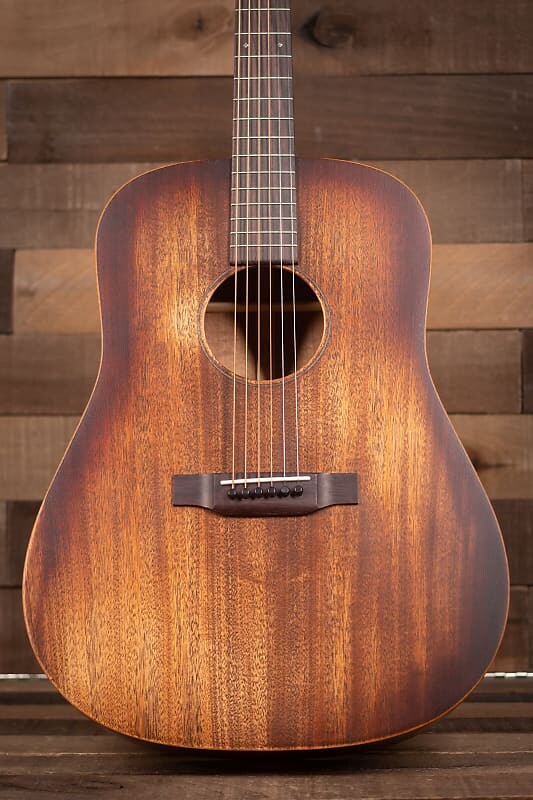 

Акустическая гитара Martin D-15M StreetMaster with Gig Bag