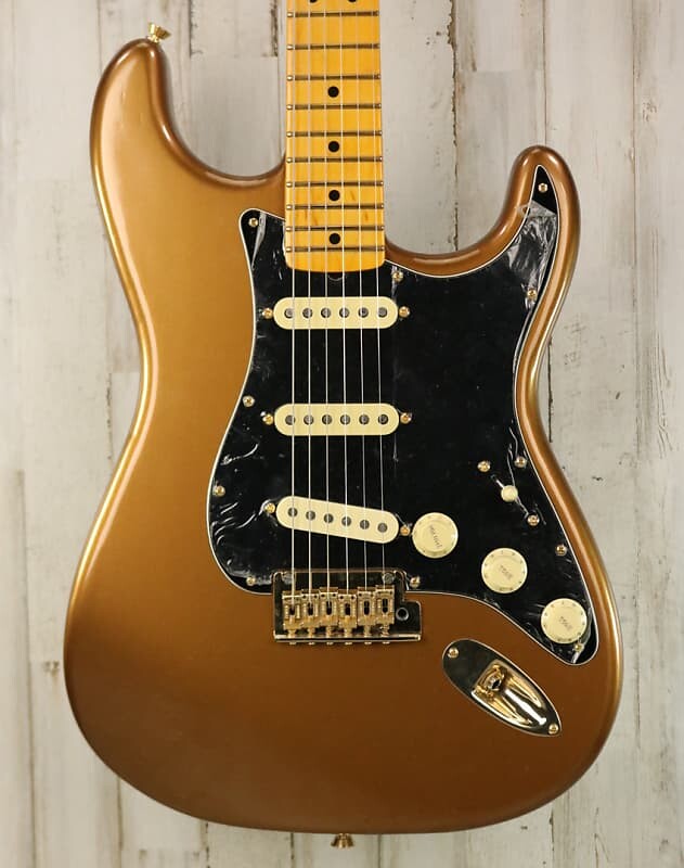 

Электрогитара Fender Bruno Mars Stratocaster - Mars Mocha