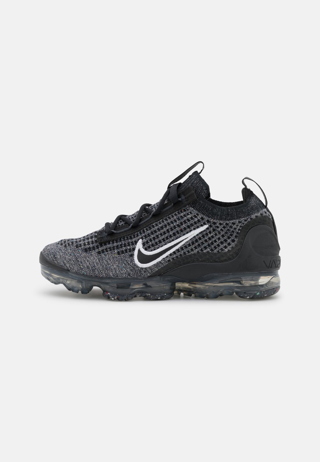 

Низкие кеды Air Vapormax 2021 Fk (Gs) Nike, цвет black/white/anthracite