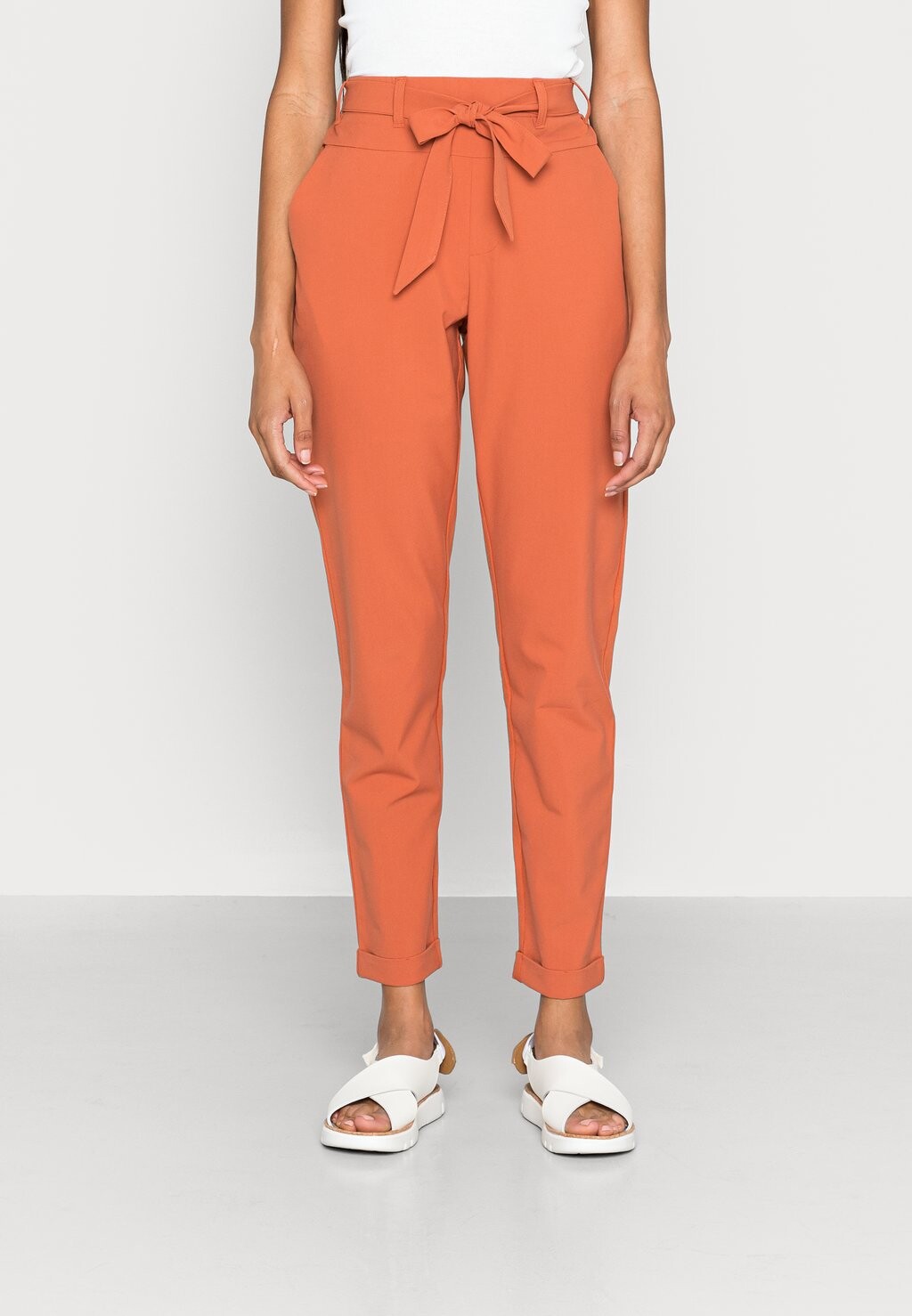 

Брюки Kaffe Jillian Belt Pants, auburn, Оранжевый