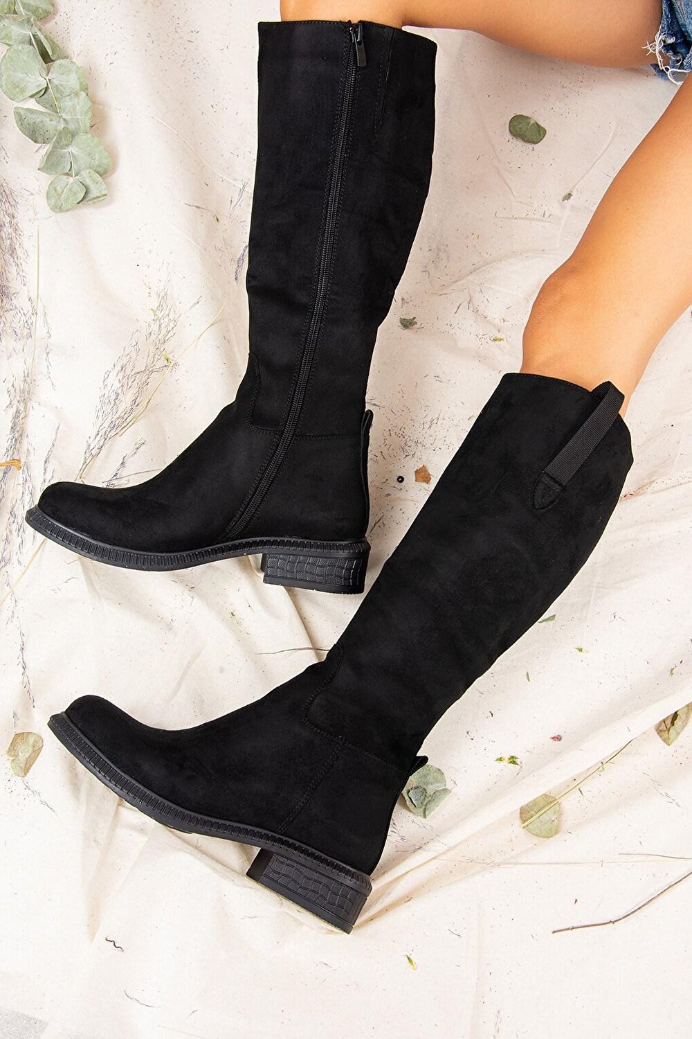 

J674272102 Черные женские ботинки Fox Shoes