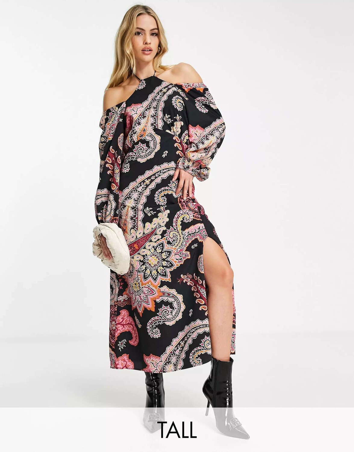 

Черное платье макси с вырезом и вырезом River Island, Черный
