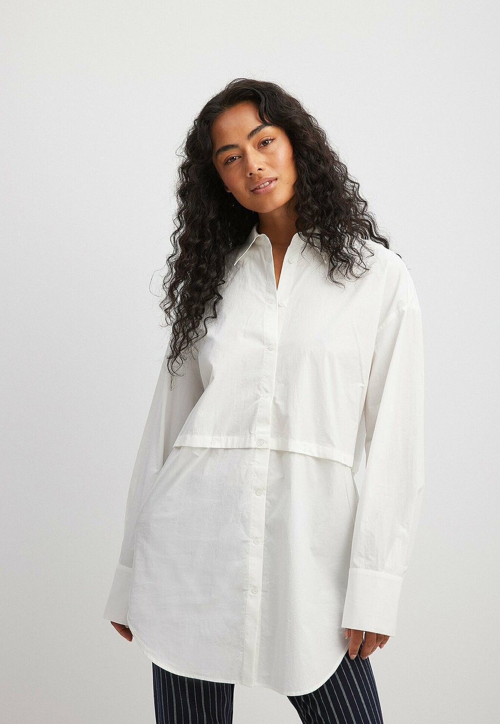 

Блузка-рубашка Multi-Wear-Oversized NA-KD, белая
