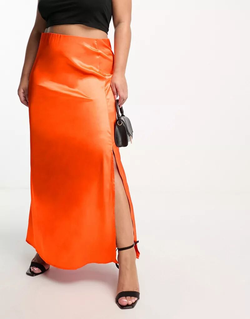 цена Оранжевая атласная юбка миди Vila Curve