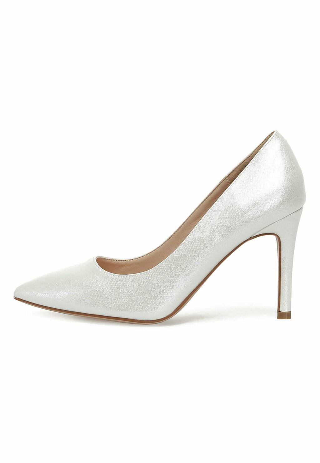 

Туфли Gova Tehay 2Pr Nine West, цвет off white