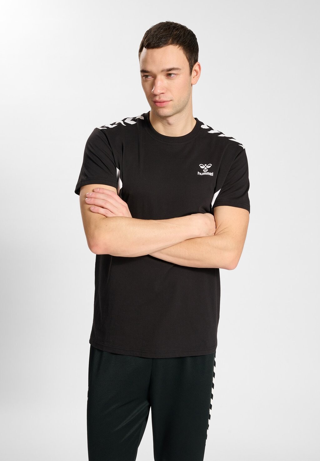 

Рубашка с принтом Hummel