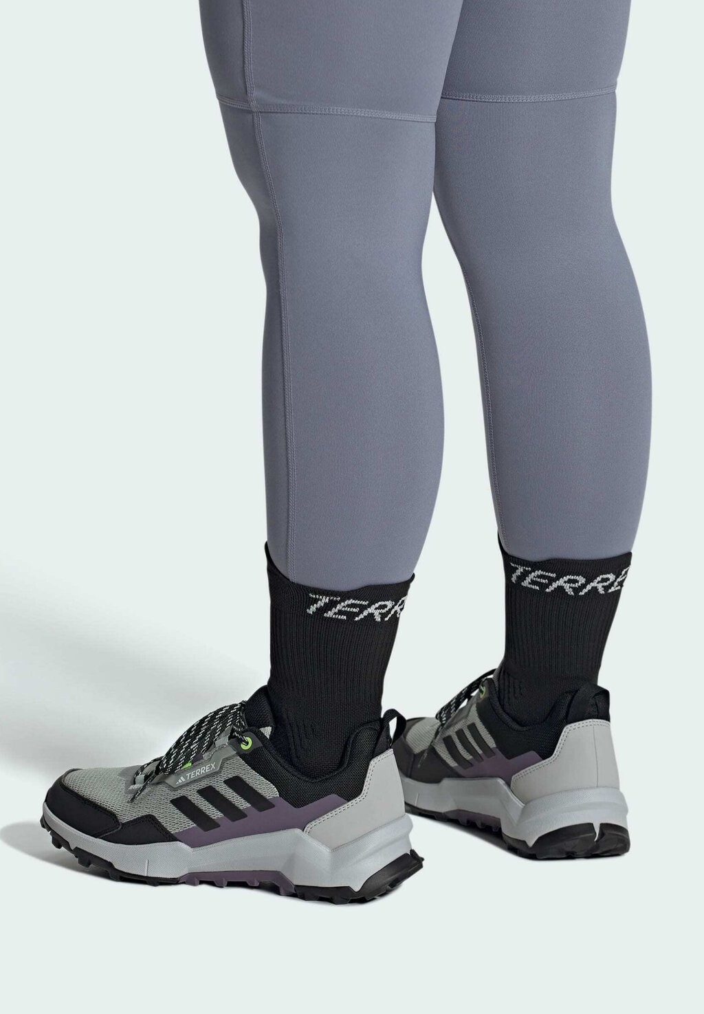 

Кроссовки Adidas Terrex TERREX AX4, серебристый, черный, серый, два