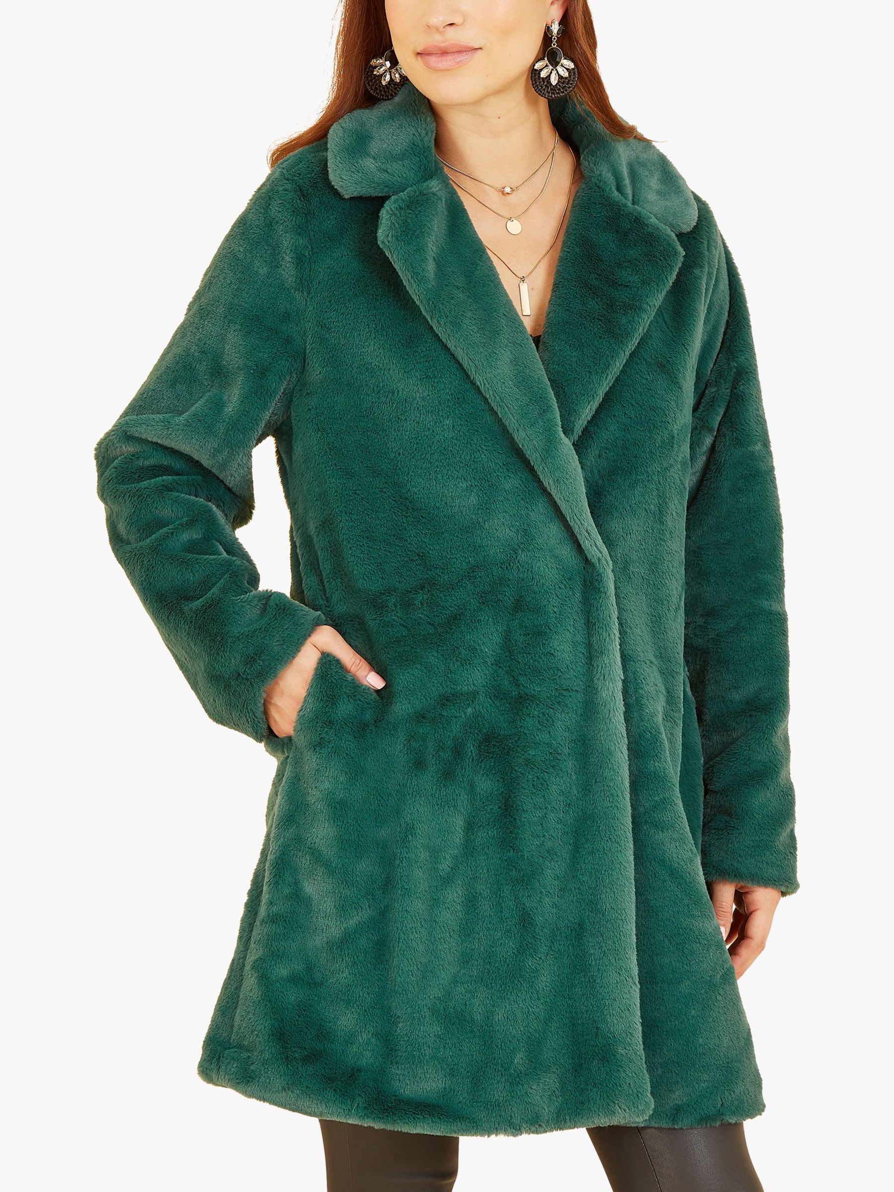 цена Пальто Yumi из искусственного меха, зеленое