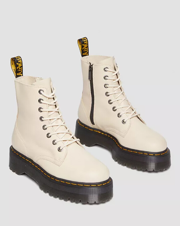 

Ботинки Dr. Martens Leder Jadon III Parchment, бежевый