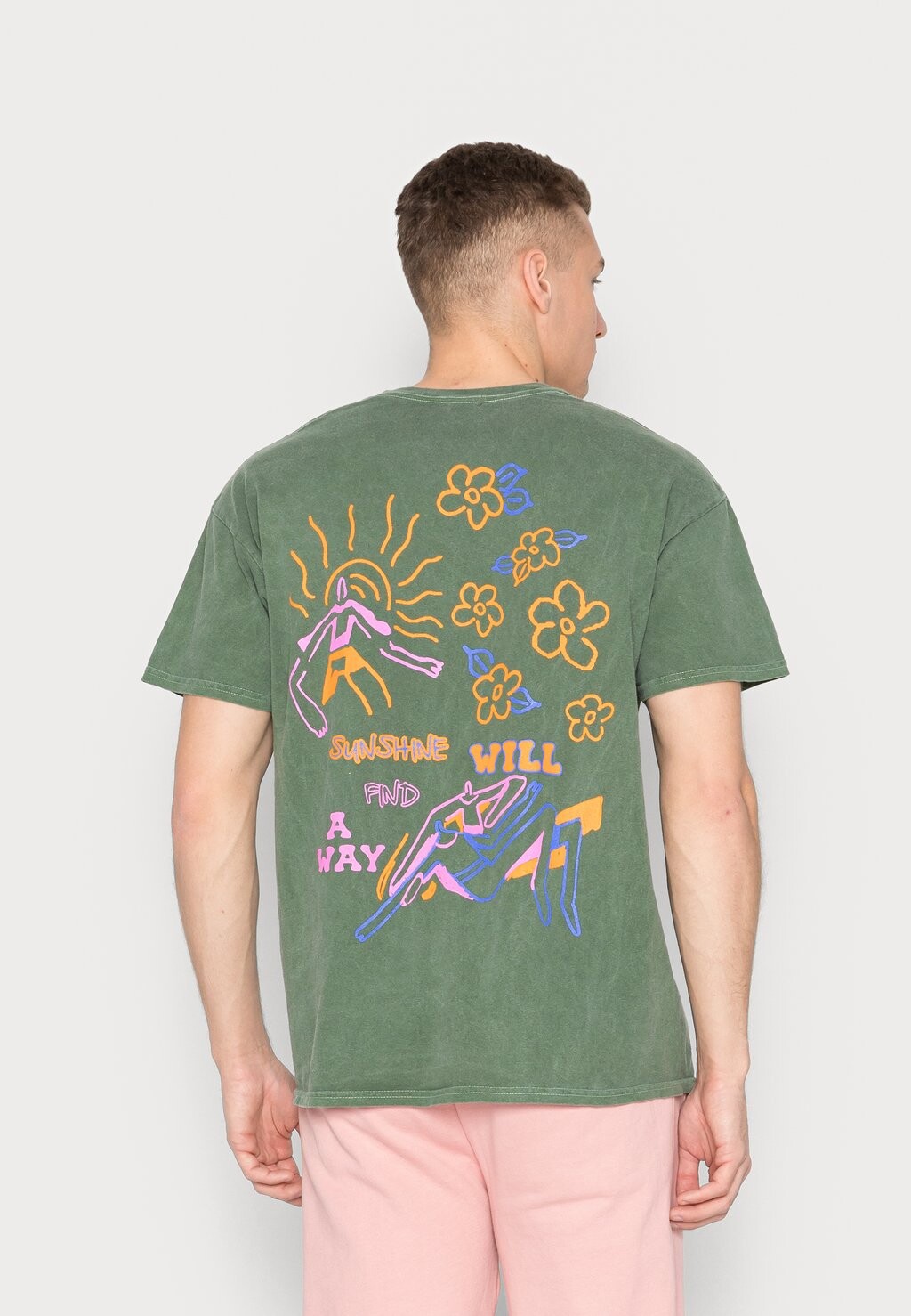 

Футболка с принтом BDG Urban Outfitters, зеленый