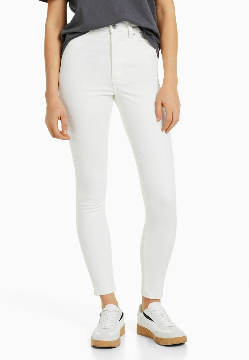 

Джинсы Skinny Fit Bershka