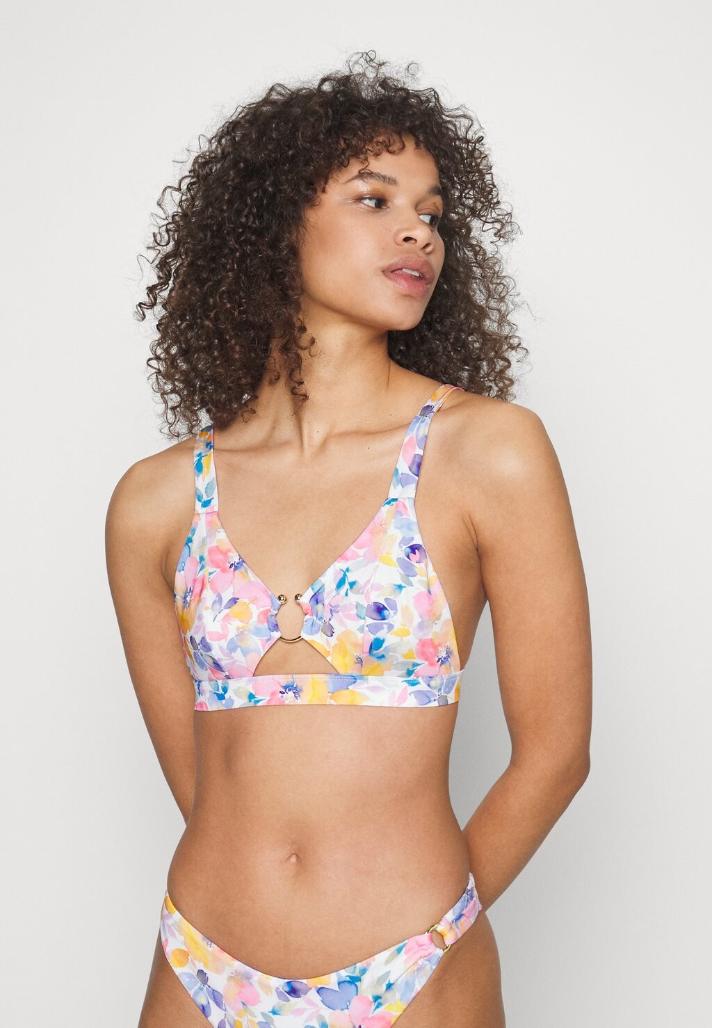 

Верх бикини Hunkemöller, белый