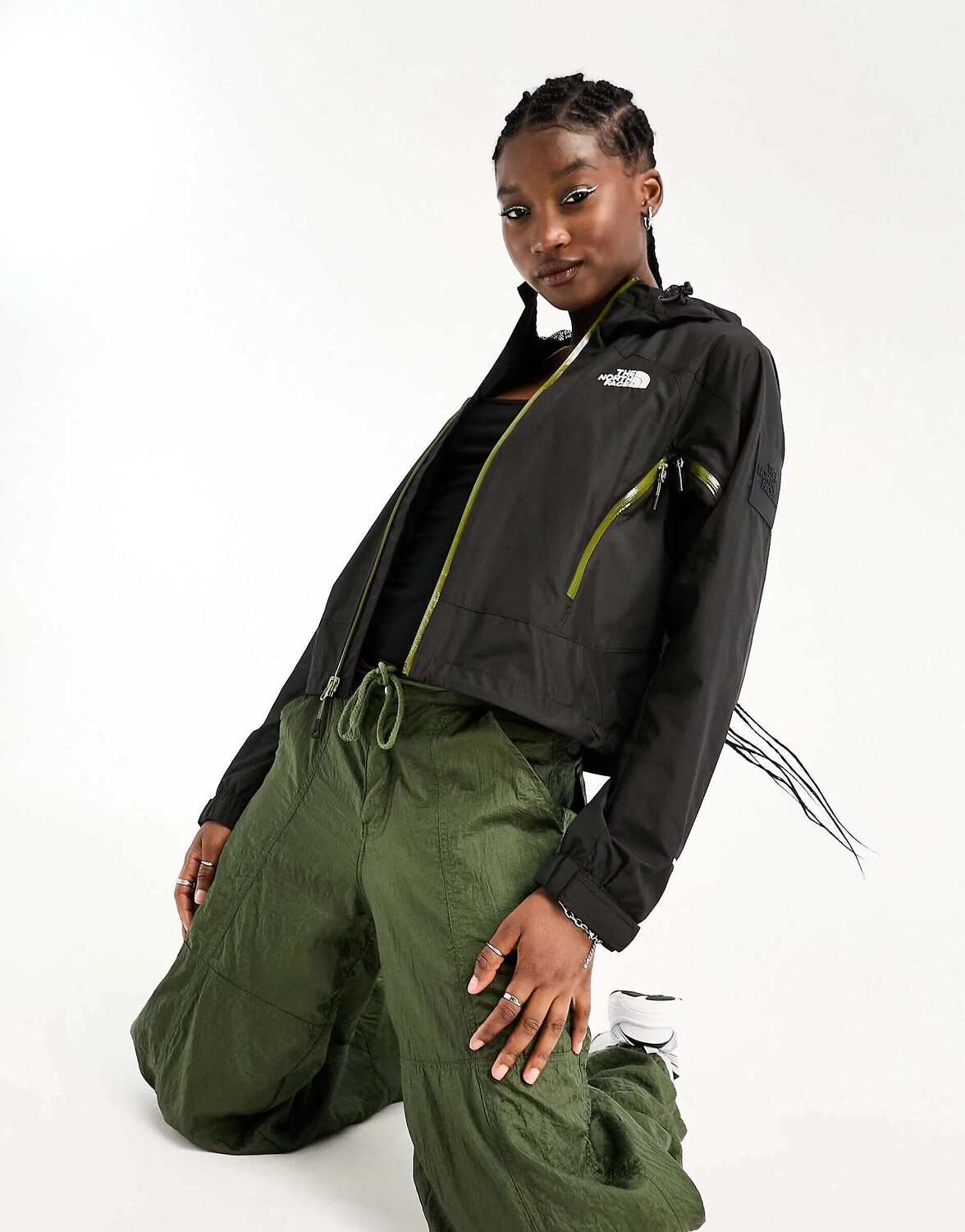 

Черная ветровка с капюшоном The North Face NSE Knotty, Черный
