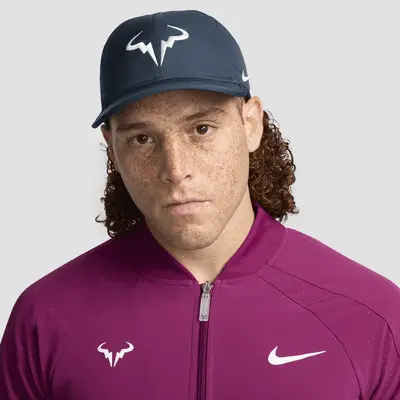 

Бейсболка Nike Dri-FIT Club Unstructured Rafa Cap, цвет Armory Navy/White