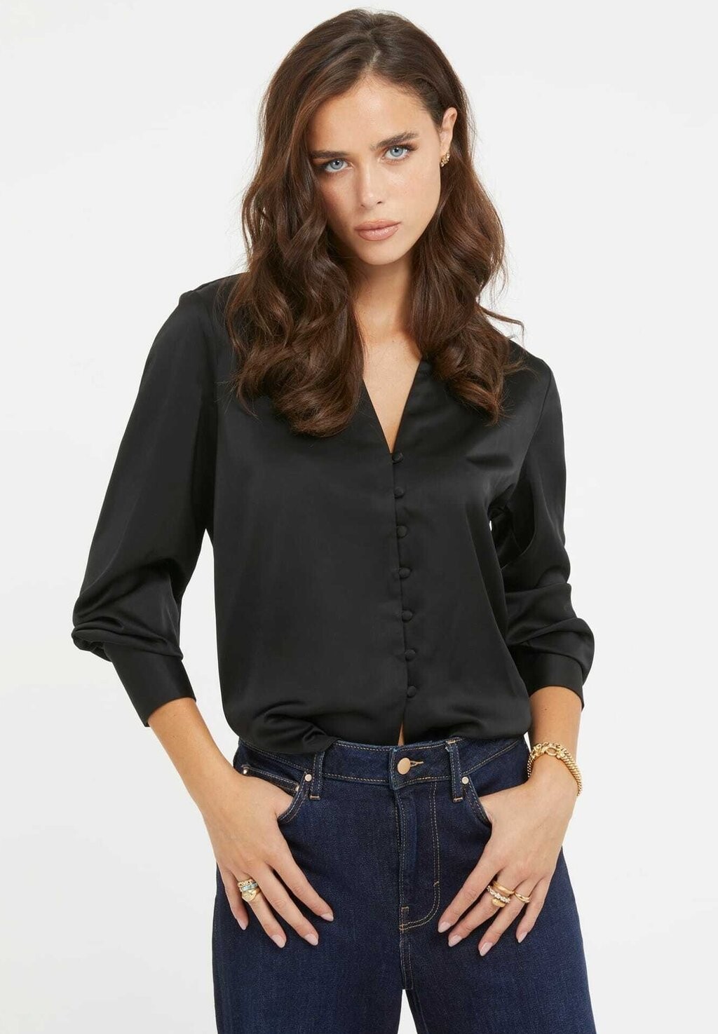 

Рубашка Guess, цвет schwarz