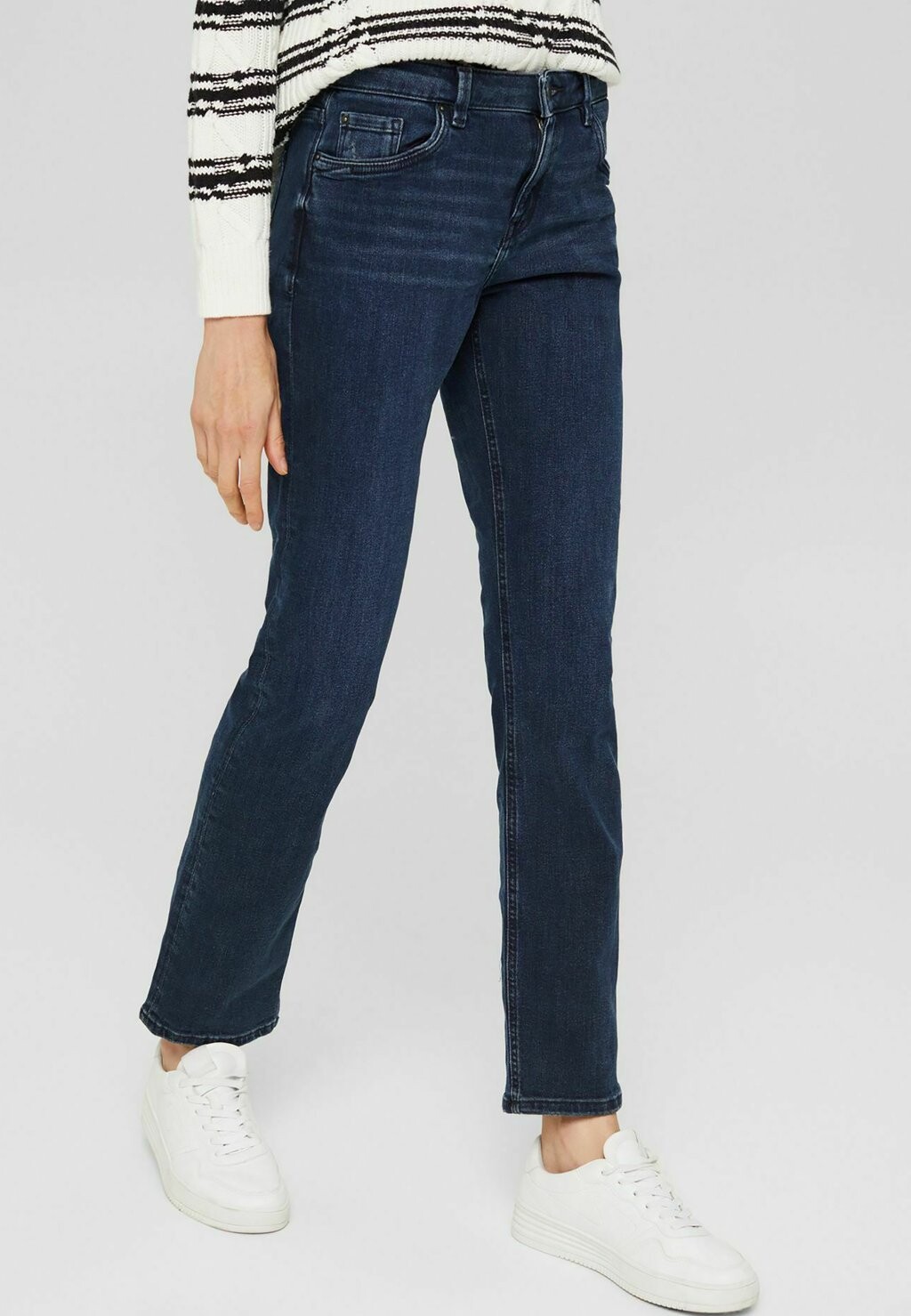 

Джинсы прямого кроя Esprit