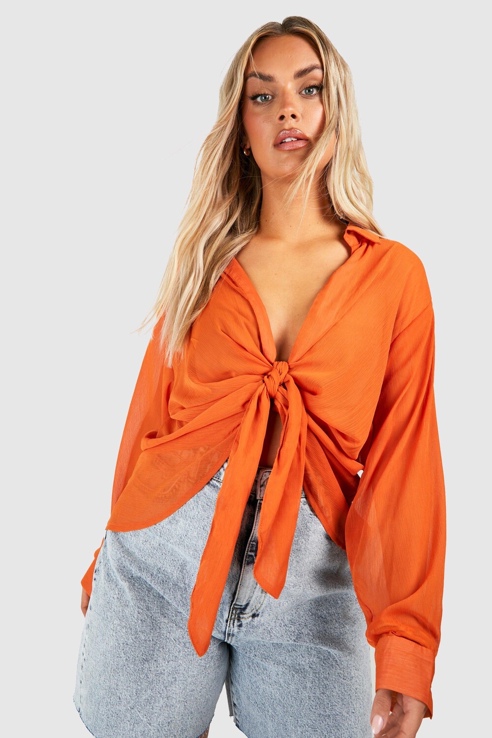 

Блузка рубашка с деталями из шифона и завязками Boohoo, оранжевый