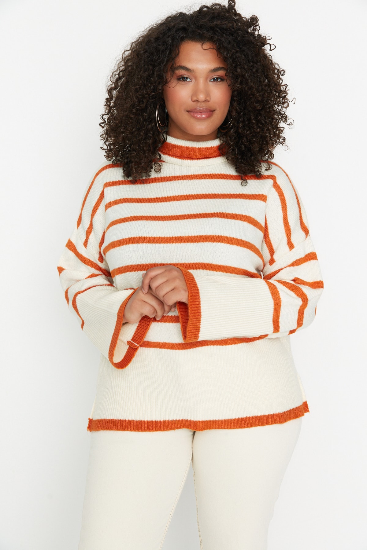 Оранжевый вязаный свитер в полоску Trendyol