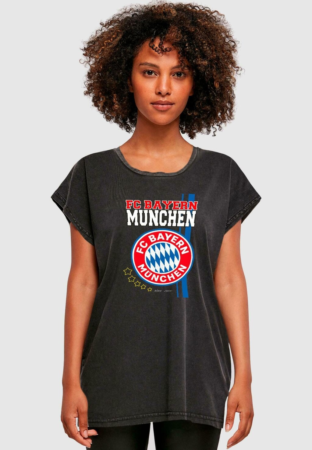 

Футболка с символикой FC Bayern München, цвет black
