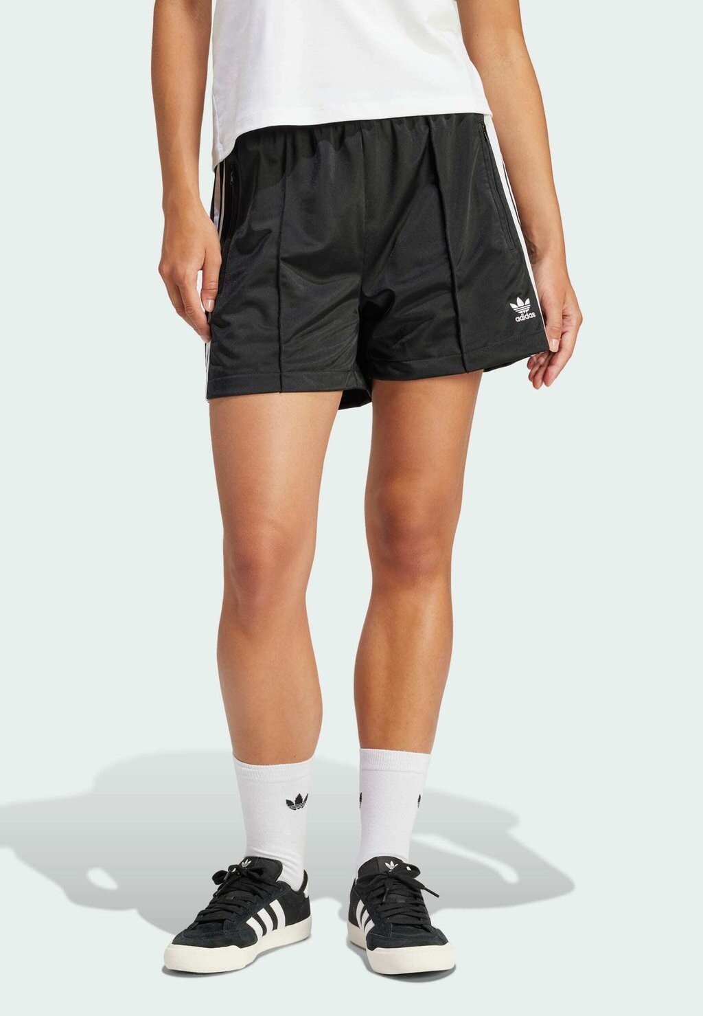 

Спортивные брюки Firebird adidas Originals, черный