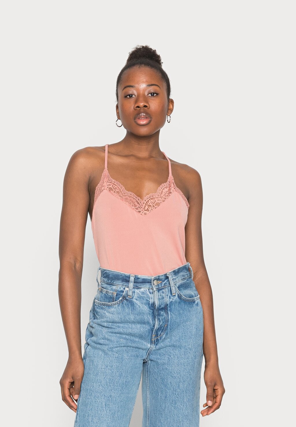 

Топ Vero Moda