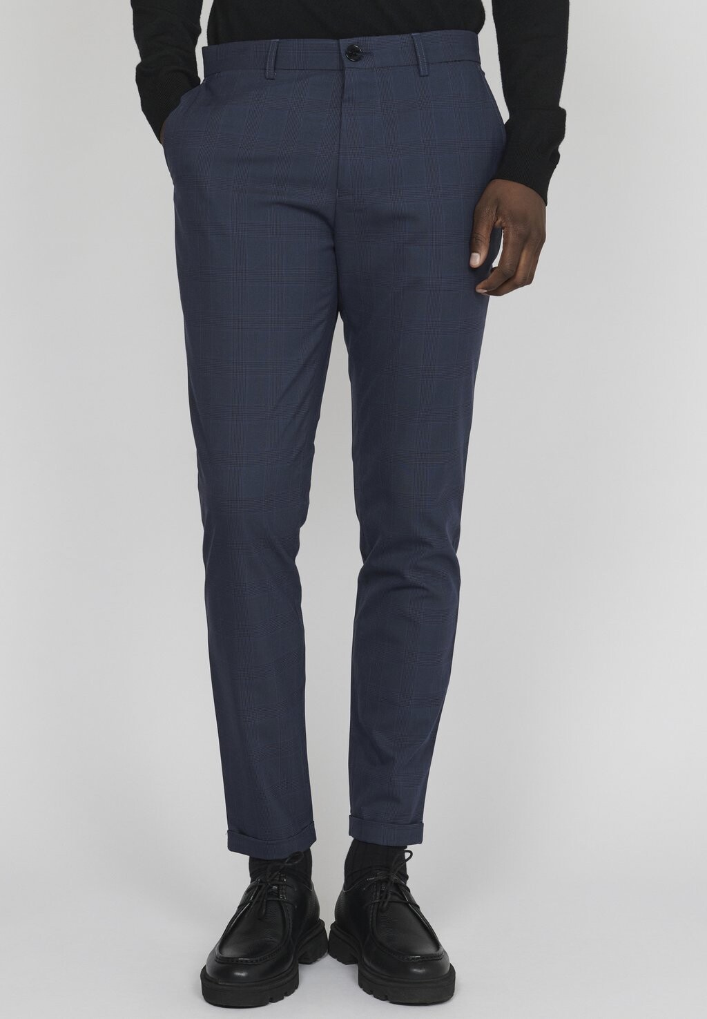 

Чиносы Liam Matinique, цвет dark navy