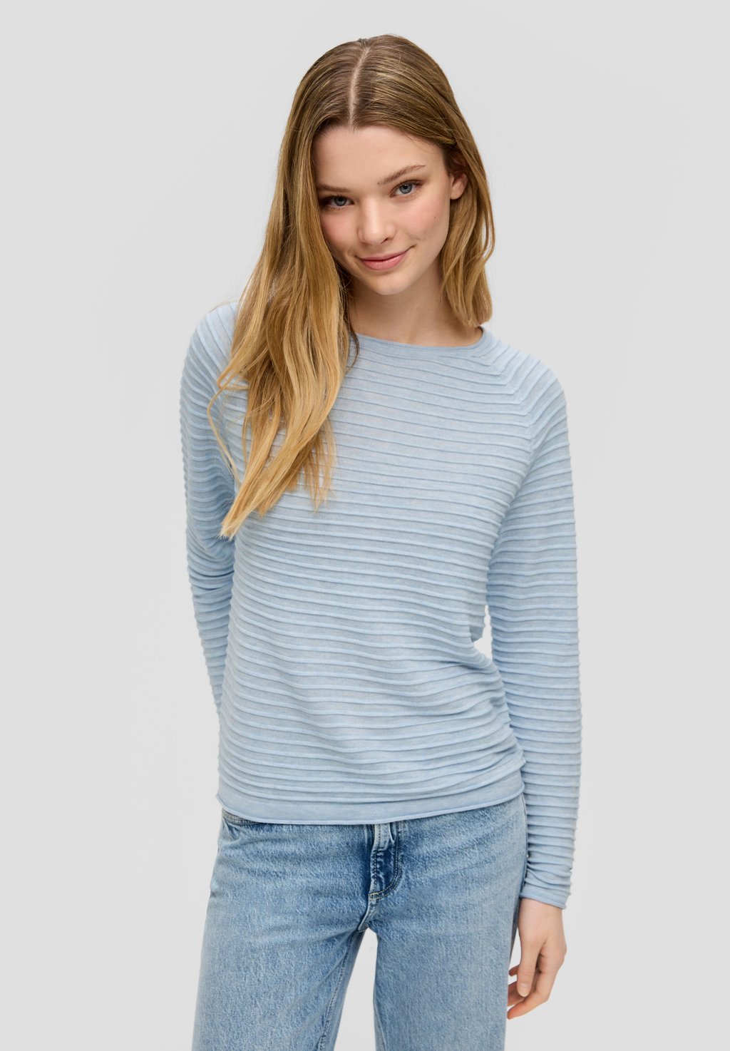 Вязаный свитер QS, цвет hellblau