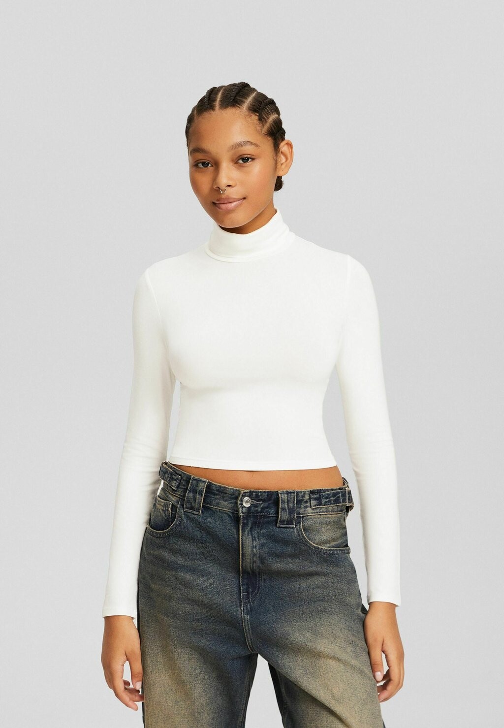 

Футболка с длинным рукавом High Neck Bershka, бежевый
