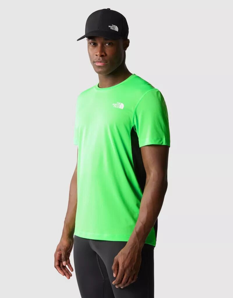 

Зеленая и черная футболка The North Face Lightbright