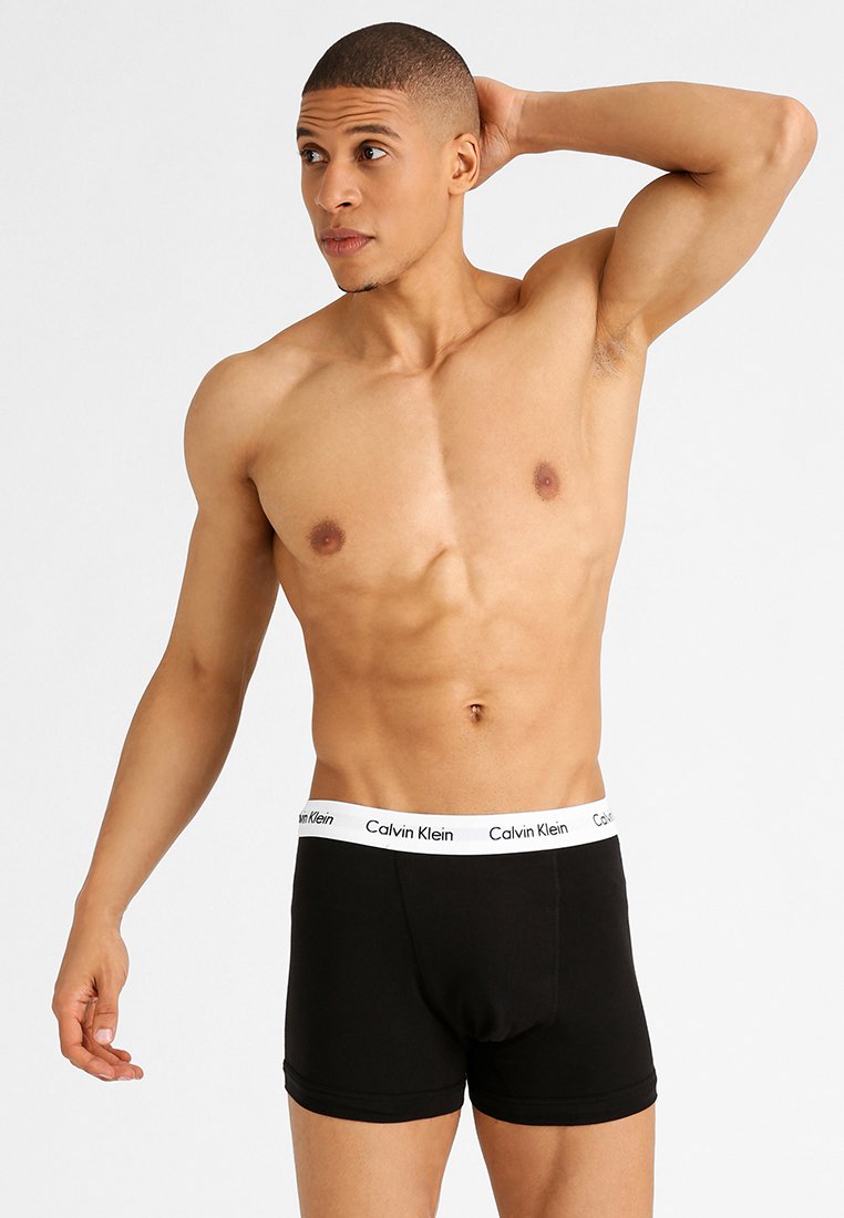 Трусики 3 PACK Calvin Klein Underwear, цвет black