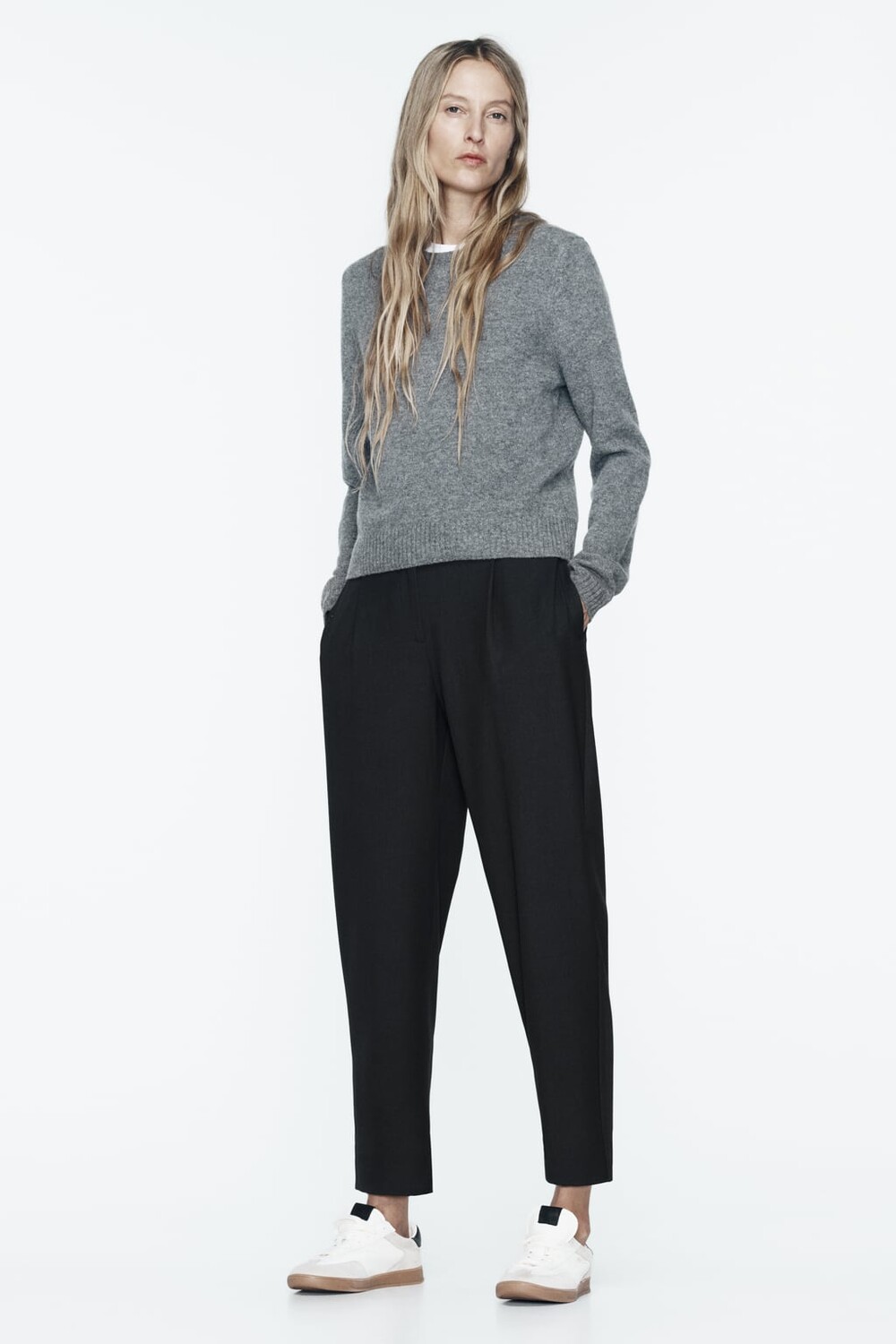

Брюки с напуском и защипами ZARA, серый