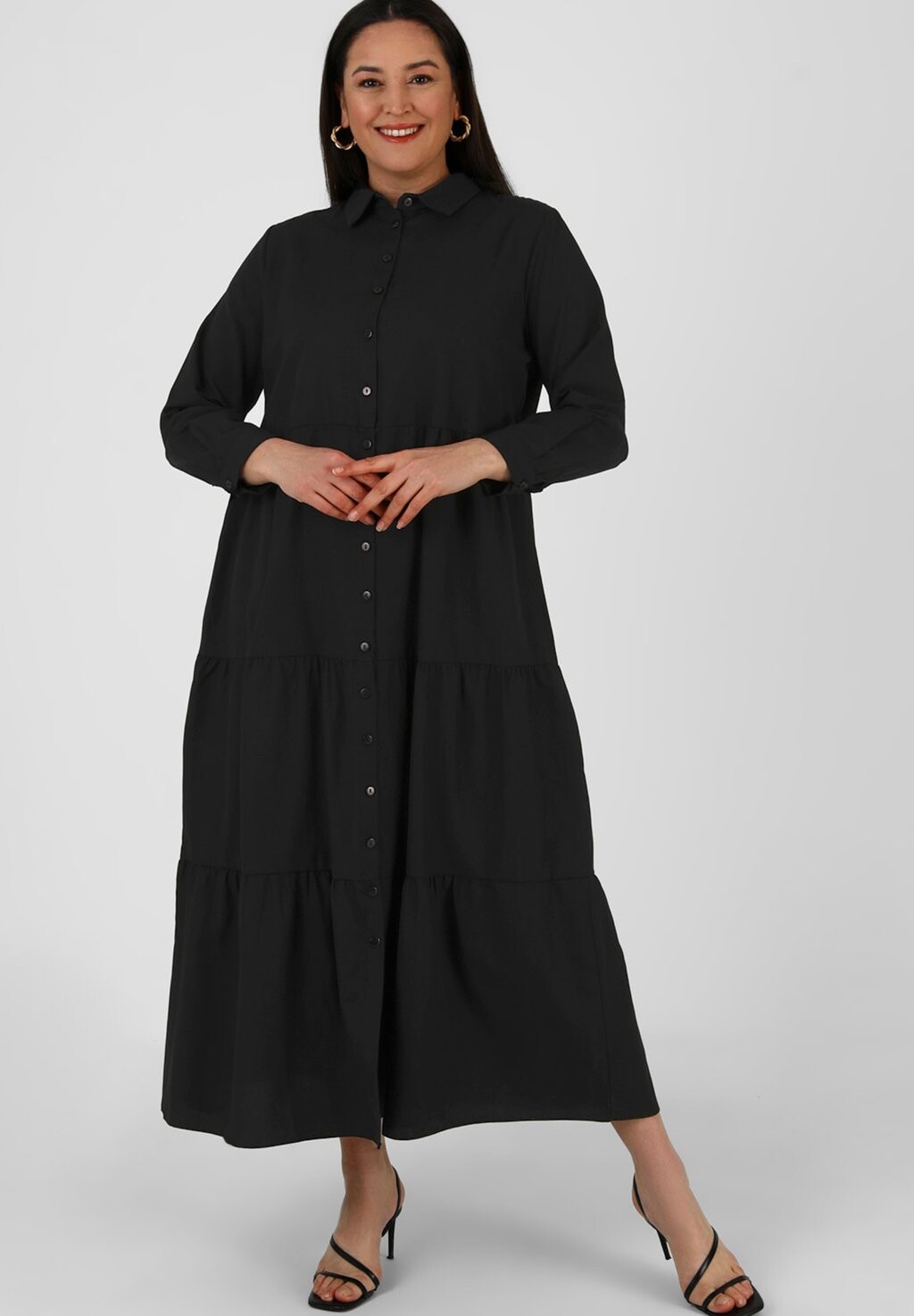 

Длинное платье Button Collar -Plus Size -Alia Modanisa, черный