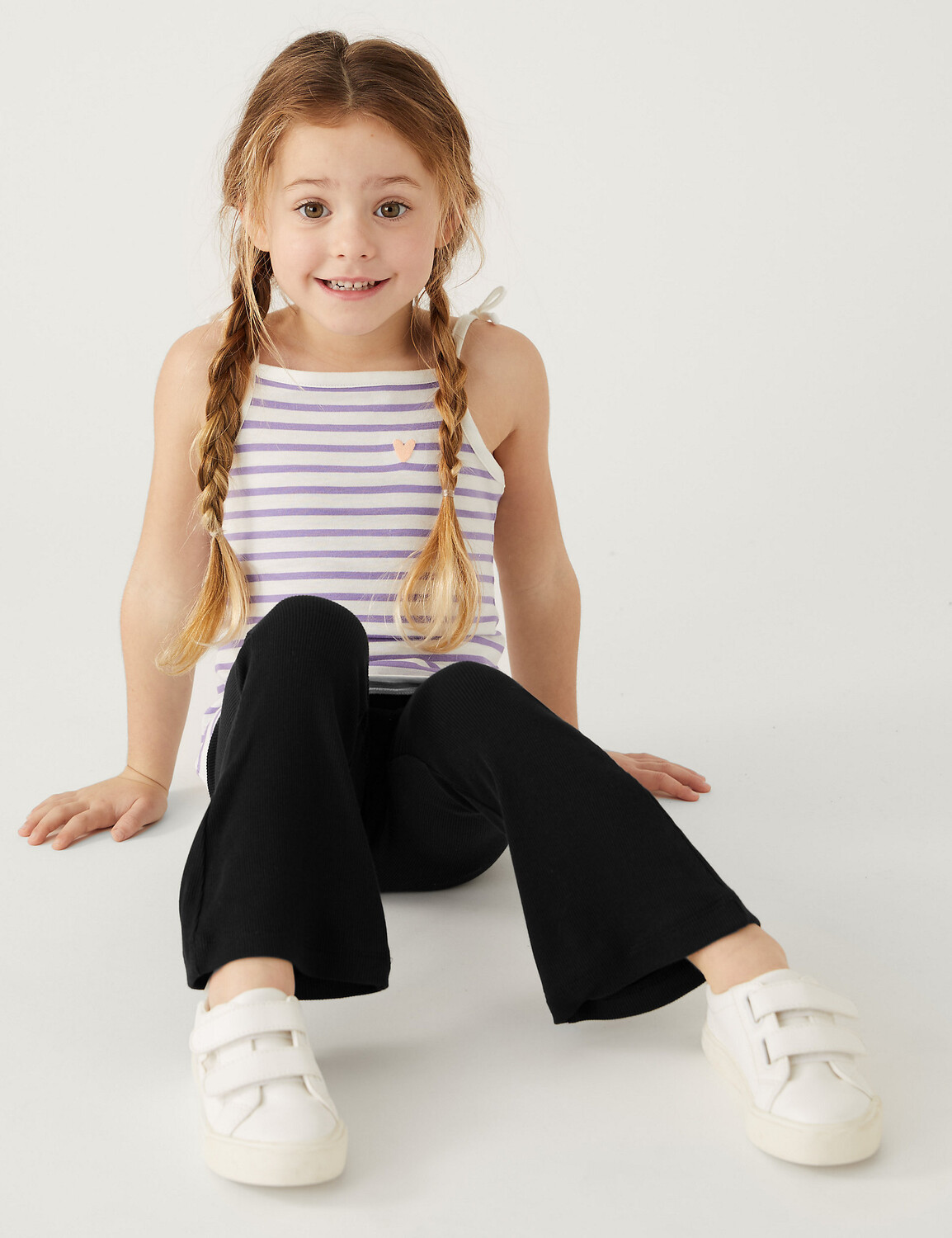 

Расклешенные леггинсы в рубчик из хлопка (2–8 лет) Marks & Spencer, черный