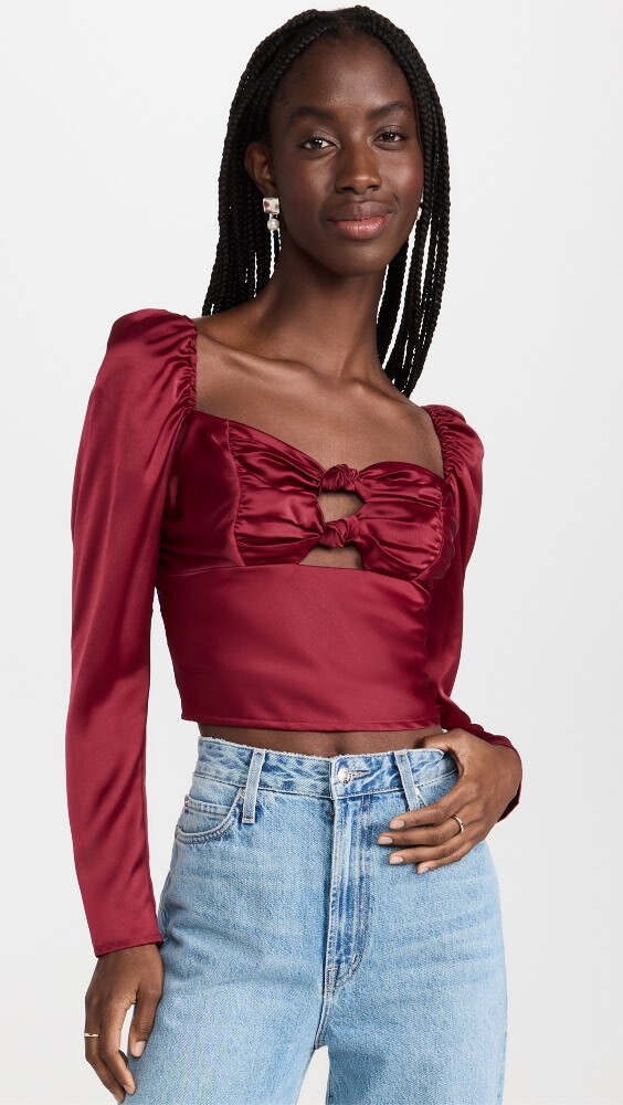 

Топ WAYF Knotted Cut Out