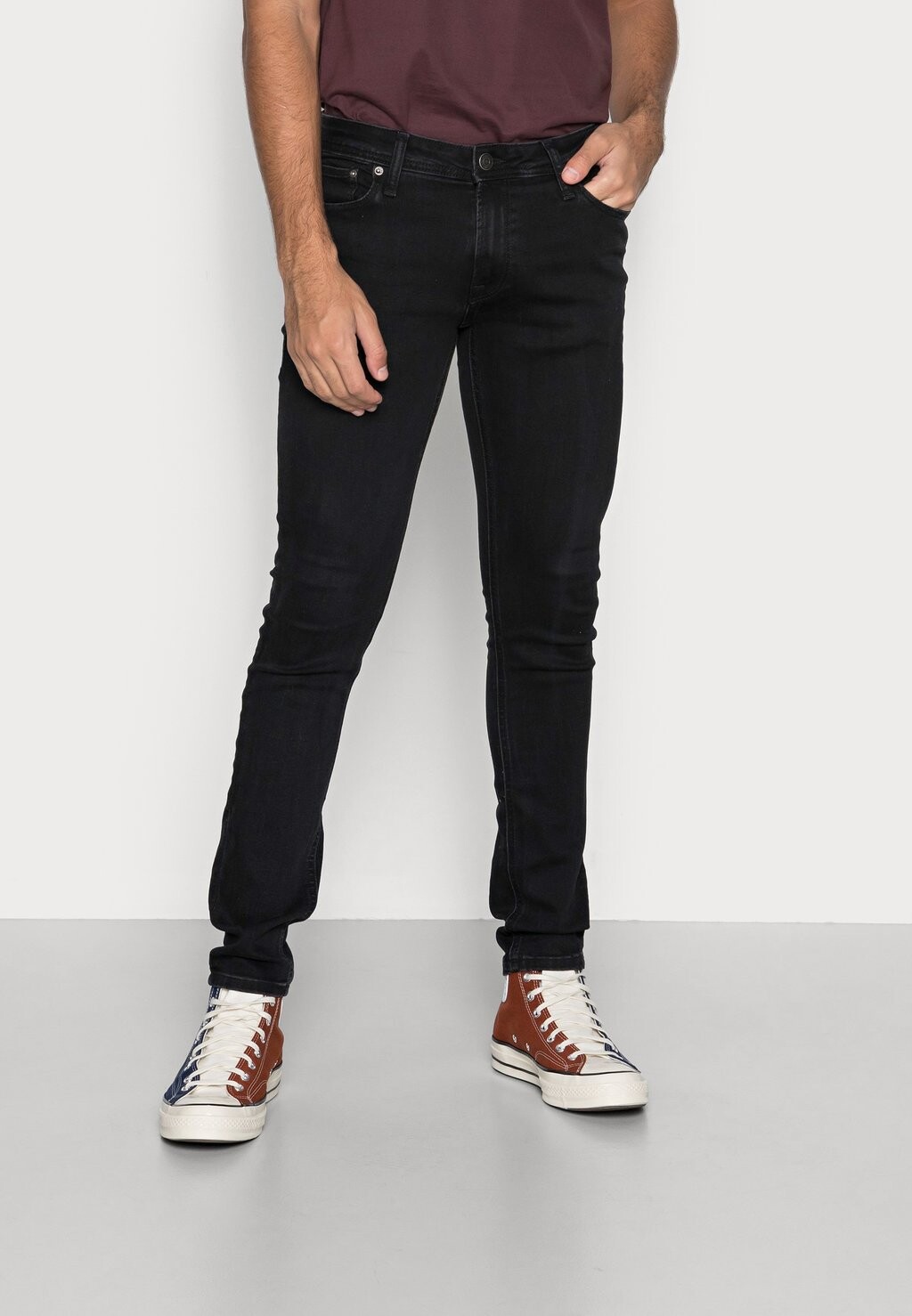 

Джинсы Slim fit Jack & Jones