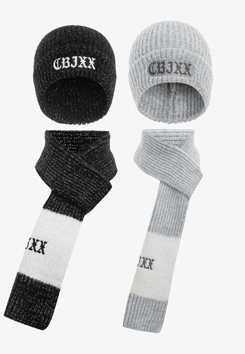 

Модный шарф Cipo & Baxx с модной фирменной вышивкой, серый