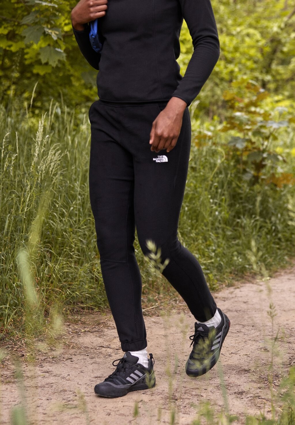 

Спортивные брюки The North Face, черный